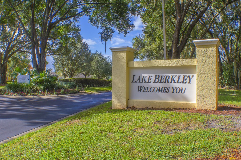 Lake Berkley Resort, Orlando | Orlando Villas Direct